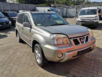 demontáž osobní automobily Nissan X-Trail X-Trail (T30), SUV, 2001 / 2013 2.0 16V 4x4 2002