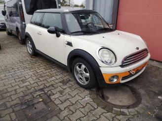Salvage car Mini Mini Mini (R56), Hatchback, 2006 / 2013 1.6 16V Cooper 2009/1