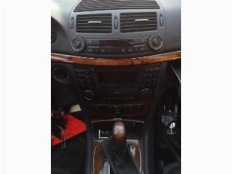 Mercedes E-klasse E (W211), Sedan, 2002 / 2008 3.2 E-320 V6 18V picture 9