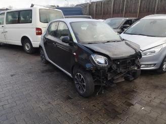 demontáž osobní automobily Smart Forfour Forfour (453), Hatchback 5-drs, 2014 1.0 12V 2015/10