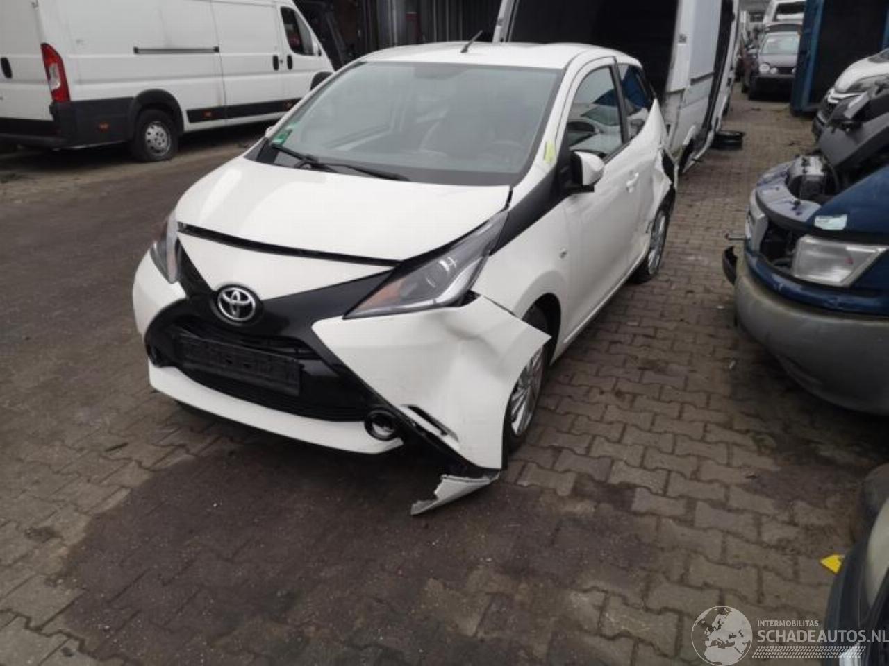 Toyota Aygo Aygo (B40), Hatchback, 2014 1.0 12V VVT-i