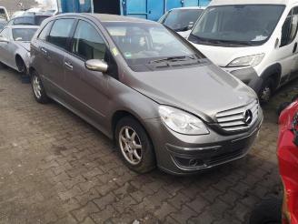 Mercedes B-klasse B (W245), Hatchback, 2005 / 2011 1.7 B-170 16V picture 2