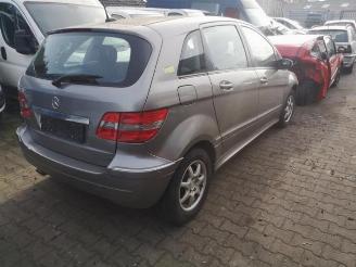 Mercedes B-klasse B (W245), Hatchback, 2005 / 2011 1.7 B-170 16V picture 3