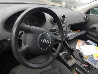 Audi A3 A3 (8P1), Hatchback 3-drs, 2003 / 2012 1.9 TDI picture 33