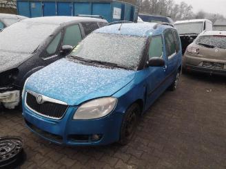 demontáž osobní automobily Skoda Roomster Roomster (5J), MPV, 2006 / 2015 1.4 TDI 80 2009