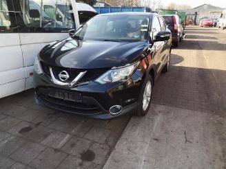 Vrakbiler auto Nissan Qashqai Qashqai (J11), SUV, 2013 1.2 DIG-T 16V 2015/1