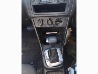 Volkswagen Polo Polo V (6R), Hatchback, 2009 / 2017 1.6 TDI 16V 90 picture 7