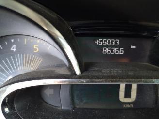 Renault Clio  picture 16