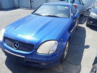 Dezmembrări autoturisme Mercedes SLK SLK (R170), Cabrio, 1996 / 2004 2.0 200 K 16V 2001