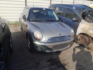 Auto da rottamare Mini Mini Mini (R56), Hatchback, 2006 / 2013 1.6 16V Cooper 2007/11