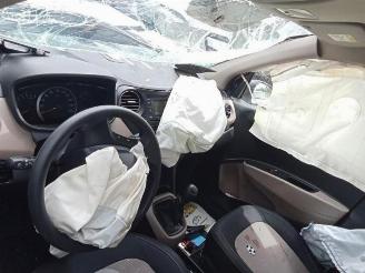 Hyundai I-10 i10 (B5), Hatchback, 2013 / 2019 1.0 12V picture 8