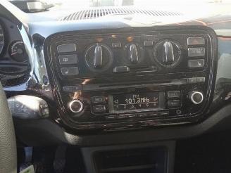 Volkswagen Up! Up! (121), Hatchback, 2011 1.0 12V 60 picture 7