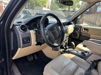 Land Rover Discovery 3  picture 8