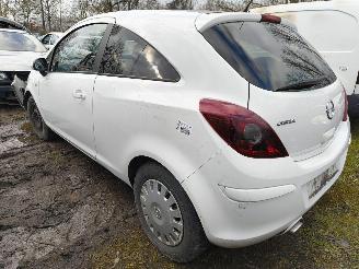 demontáž osobní automobily Opel Corsa 1.4-16V Color Edition 2011/9