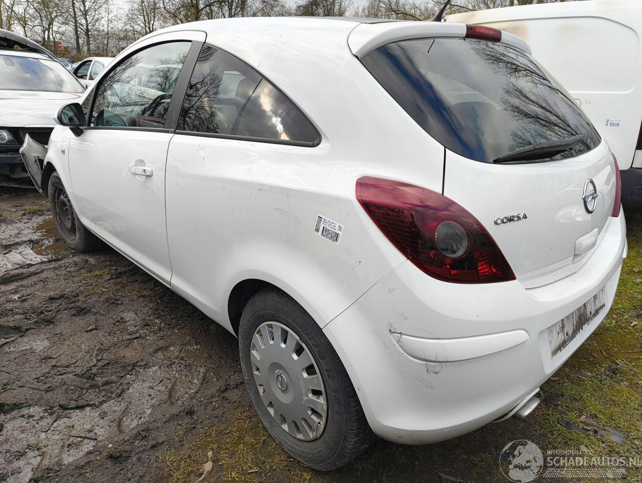 Opel Corsa 1.4-16V Color Edition