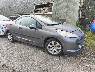 demontáž osobní automobily Peugeot 207 CC 1.6-16V T Féline 2007/6