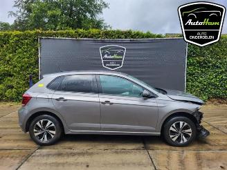 demontáž osobní automobily Volkswagen Polo Polo VI (AW1), Hatchback 5-drs, 2017 1.0 MPI 12V 2021