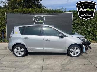 demontáž osobní automobily Renault Scenic Scenic III (JZ), MPV, 2009 / 2016 2.0 16V CVT 2012/10