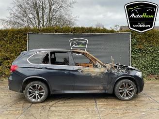 Vrakbiler auto BMW X5 X5 (F15), SUV, 2013 / 2018 xDrive 40e 2.0 2015/12