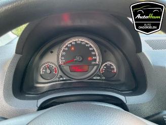 Volkswagen Up! Up! (121), Hatchback, 2011 1.0 12V 60 picture 15