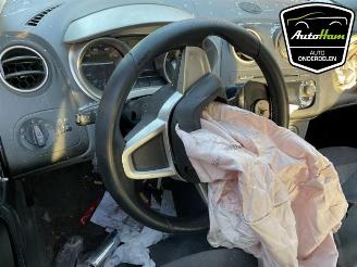 Seat Ibiza Ibiza IV SC (6J1), Hatchback 3-drs, 2008 / 2016 1.4 16V picture 10