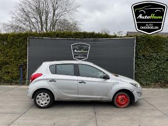 Dezmembrări autoturisme Hyundai I-20 i20, Hatchback, 2008 / 2015 1.2i 16V 2013/2