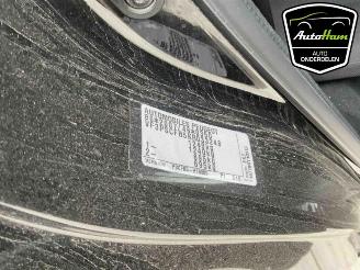 Peugeot 108 108, Hatchback, 2014 1.0 12V VVT-i picture 26