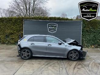 Vrakbiler auto Mercedes A-klasse A (177.0), Hatchback, 2018 / 2026 1.3 A-180 Turbo 16V 2019/4