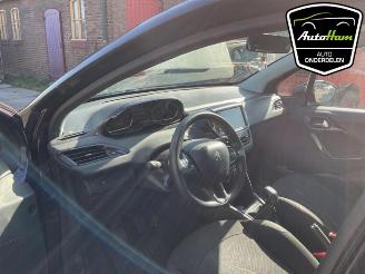 Peugeot 208 208 I (CA/CC/CK/CL), Hatchback, 2012 / 2019 1.2 Vti 12V PureTech 82 picture 9