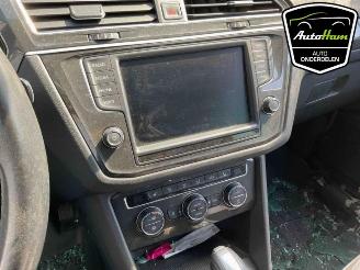 Volkswagen Tiguan Tiguan (AD1), SUV, 2016 / 2024 2.0 TSI 16V 4Motion picture 13