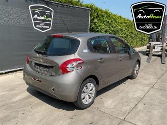 Peugeot 208 208 I (CA/CC/CK/CL), Hatchback, 2012 / 2019 1.2 Vti 12V PureTech 82 picture 12