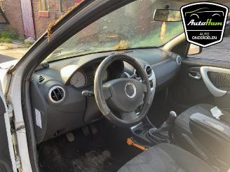 Dacia Sandero Sandero I (BS), Hatchback, 2008 / 2013 1.2 16V picture 9