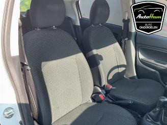 Mitsubishi Space-star Space Star (A0), Hatchback, 2012 1.2 12V picture 31