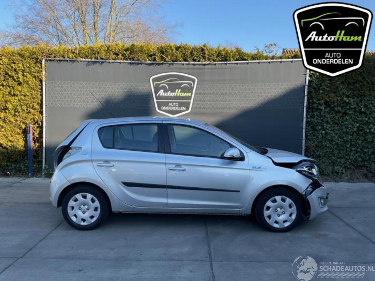 Hyundai I-20 i20, Hatchback, 2008 / 2015 1.2i 16V