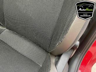 Volkswagen Up! Up! (121), Hatchback, 2011 1.0 12V 75 picture 14