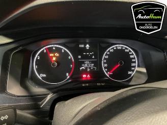 Volkswagen Polo Polo VI (AW1), Hatchback 5-drs, 2017 1.0 12V BlueMotion Technology picture 22