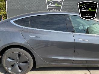 Tesla Model 3 Model 3, Sedan, 2017 Long Range AWD 75 kWh picture 10