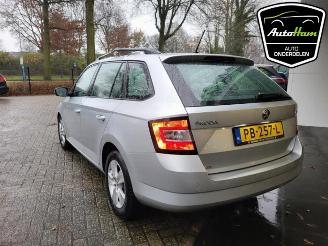 Skoda Fabia Fabia III Combi (NJ5), Combi 5-drs, 2014 / 2022 1.2 TSI 16V Greentech picture 3