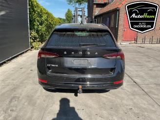 Skoda Octavia Octavia Combi (NXAC), Combi 5-drs, 2019 1.0 TSI 12V picture 9