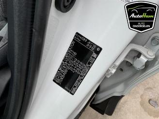 Toyota Yaris Cross Yaris Cross (PB1/PJ1), SUV, 2020 1.5 12V Hybrid 115 picture 18