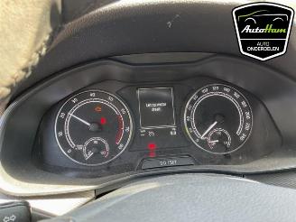 Skoda Scala Scala, Hatchback 5-drs, 2019 1.0 TSI 115 picture 18