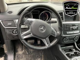 Mercedes ML ML III (166), SUV, 2011 / 2015 3.0 ML-350 BlueTEC V6 24V 4-Matic picture 13