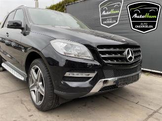 Mercedes ML ML III (166), SUV, 2011 / 2015 3.0 ML-350 BlueTEC V6 24V 4-Matic picture 3