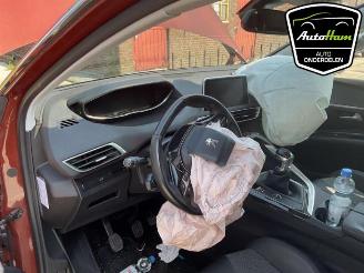 Peugeot 3008 3008 II (M4/MC/MJ/MR), MPV, 2016 1.2 12V e-THP PureTech 130 picture 15