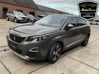 Peugeot 5008 5008 II (M4/MC/MJ/MR), MPV, 2016 / 2024 1.2 12V e-THP PureTech 130 picture 4