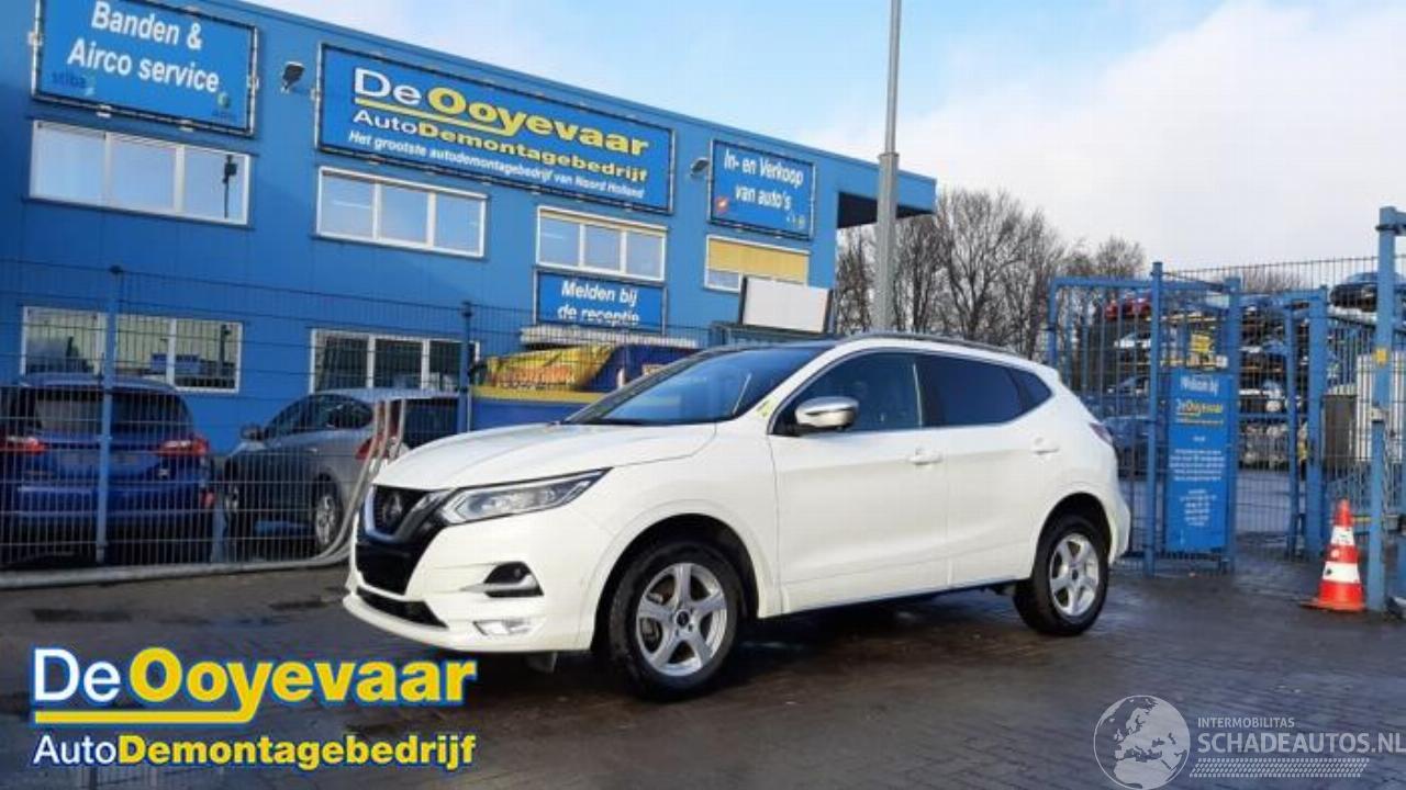 Nissan Qashqai Qashqai (J11), SUV, 2013 1.3 DIG-T 140 16V