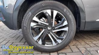 Peugeot 2008 2008 (UD/UK/UR/US/UX), MPV, 2019 1.2 VTi 12V PureTech 130 picture 4