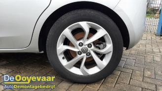 Opel Corsa-E Corsa E, Hatchback, 2014 1.3 CDTi 16V ecoFLEX picture 4