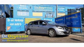 demontáž osobní automobily Peugeot 308 308 SW (L4/L9/LC/LJ/LR), Combi 5-drs, 2014 / 2021 1.6 BlueHDi 120 2014/11