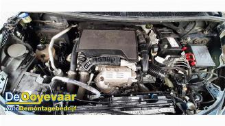 Peugeot 5008 5008 II (M4/MC/MJ/MR), MPV, 2016 / 2024 1.2 12V e-THP PureTech 130 picture 3